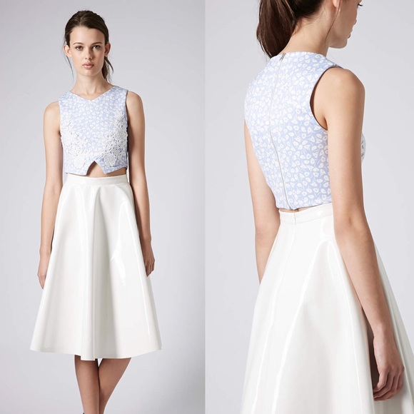 Topshop printed crop top with lace appliqué - Picture 4 of 4