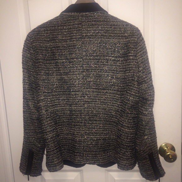 Zara Tweed Blazer with Contrast Lapel - Picture 2 of 4