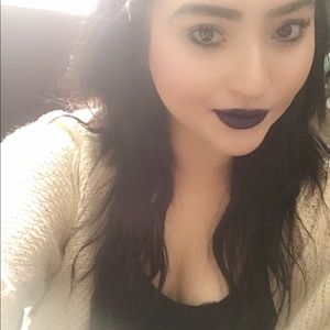 Meet your Posher, Maritza