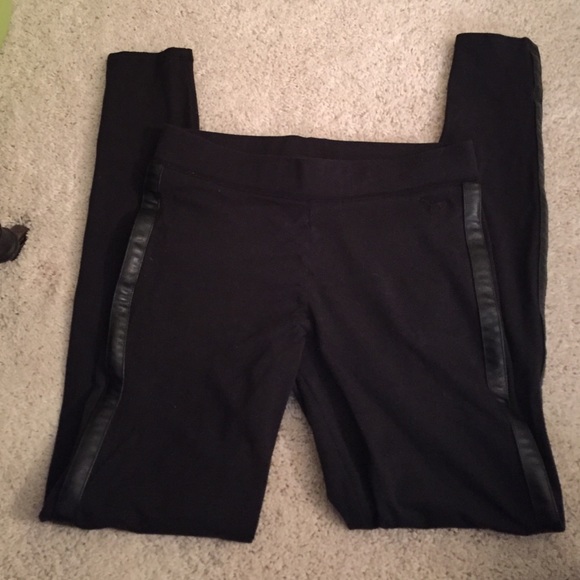 Black leggings from PINK