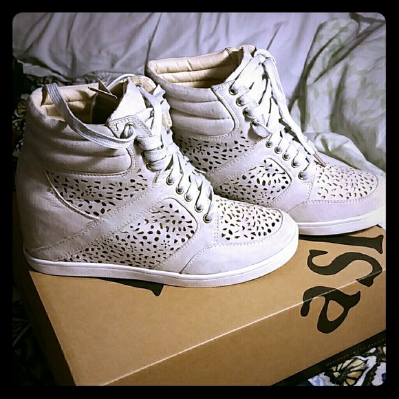 Shoedazzle Beau+Ashe Twist wedge sneakers