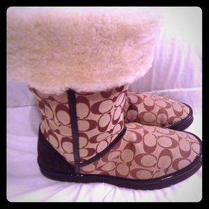 Authentic Coach Winter Boots