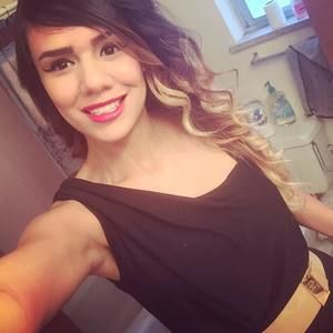 Meet your Posher, Karina