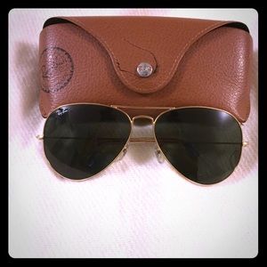 Ray-Ban Aviator Sunglasses