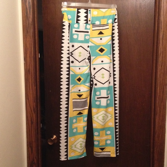 Aztec pants - Picture 2 of 2