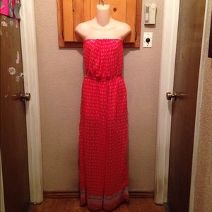 NWT coral strapless pant romper w/o belt size Sm