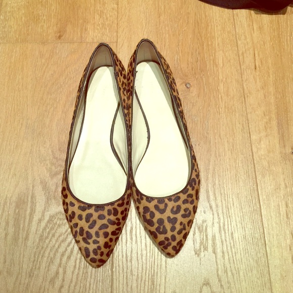 C Wonder leopard flats size 8
