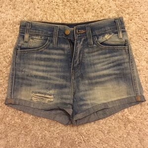High-Waisted Denim Shorts Levis