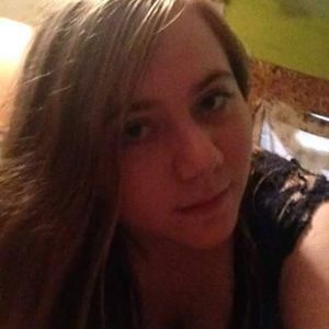 Meet your Posher, Alisha