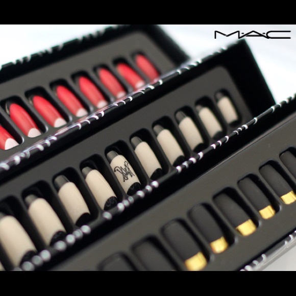 MAC Cosmetics-Ruffian Manicure