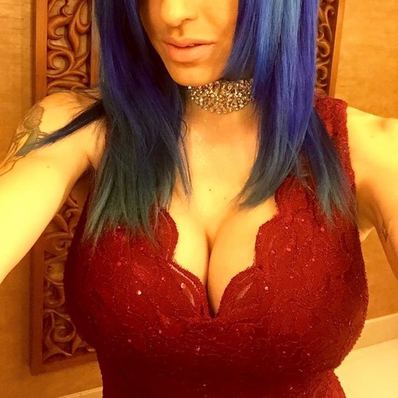 💞Stunning, Sequin Lace Embellished Mermaid Gown💞