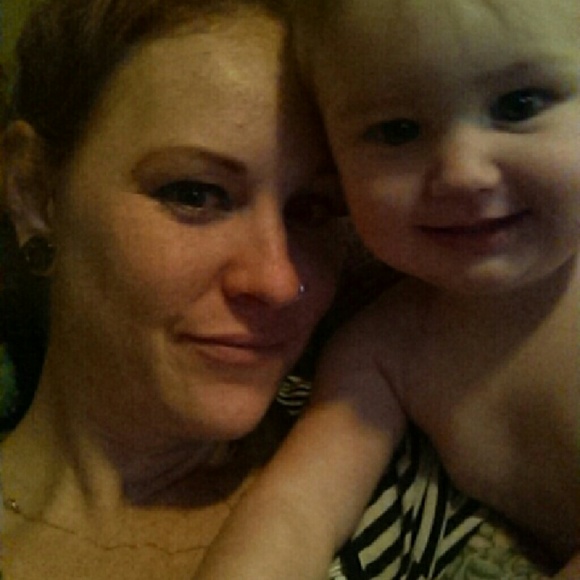 Meet your Posher, Julia - Picture 1 of 1