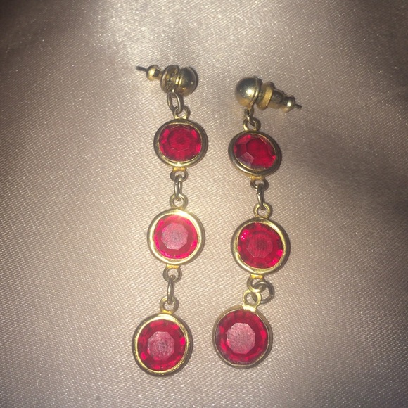 Earrings.