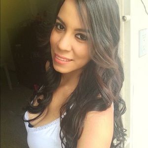 Meet your Posher, Libia