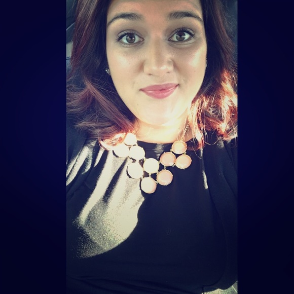 Meet your Posher, Adrianna - Picture 1 of 1