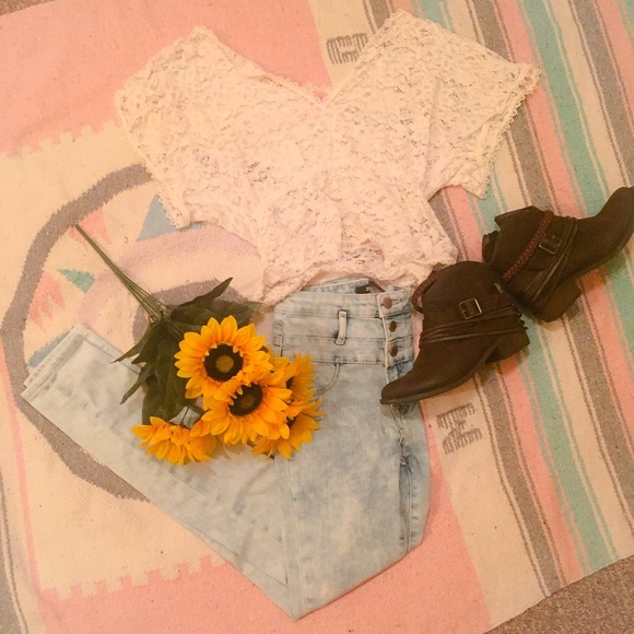 White lace top