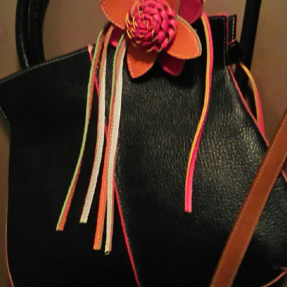 NWOT  Colorfully accented matchmaker bag