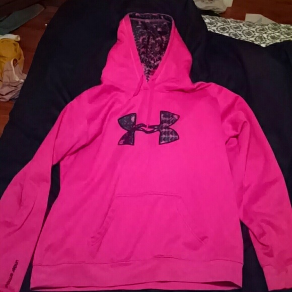 Pink under armour sweatshirt