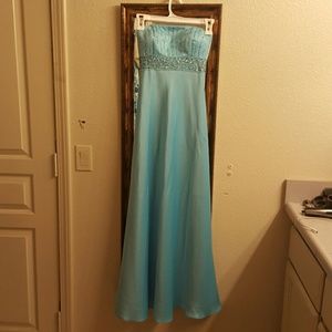 Cache formal gown OBO