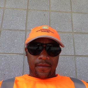 Meet your Posher, Lawrence