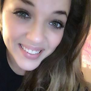 Meet your Posher, Connie