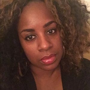 Meet your Posher, Ayesha