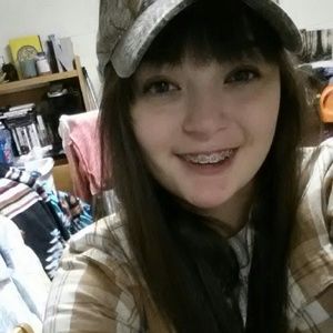 Meet your Posher, Madelynn