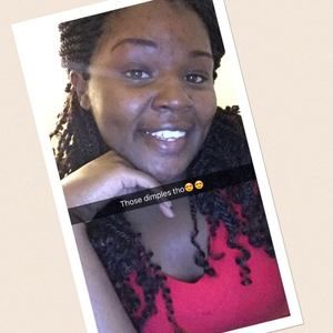 Meet your Posher, Tomasyna