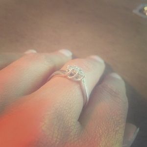 Sterling silver ring with chip diamonds