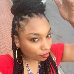 Meet your Posher, Raychael