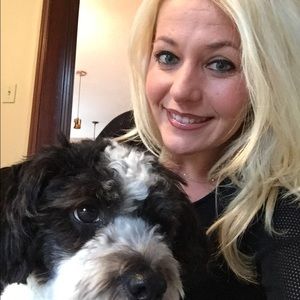 Meet your Posher, Basia