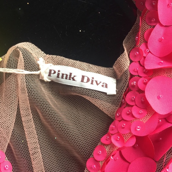 Pink Diva Top - Picture 3 of 4