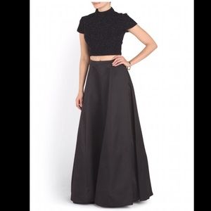 FINAL PRICE 🎉 Beautiful Gown Skirt