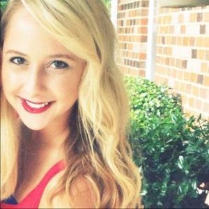 Meet your Posher, Christa