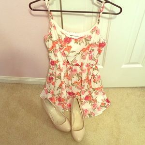 Cute flower summer dress!