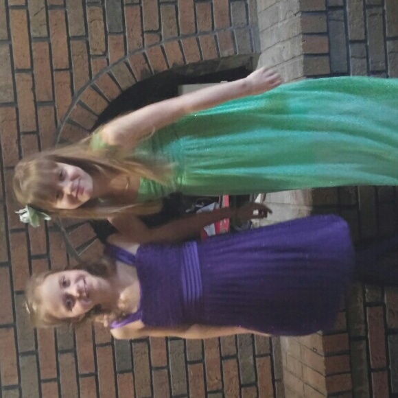 Meet your Posher, Tiffany - Picture 2 of 4