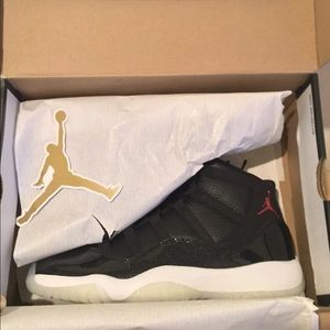 Air Jordan 11 GS 72'10