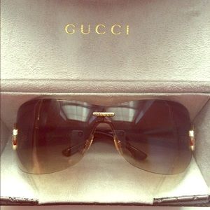 Authentic Gucci Sunglasses-Never Worn