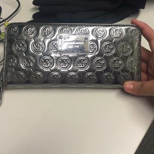 Michael Kors Silver Wallet