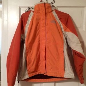 Womens North Face Hyvent Raincoat!