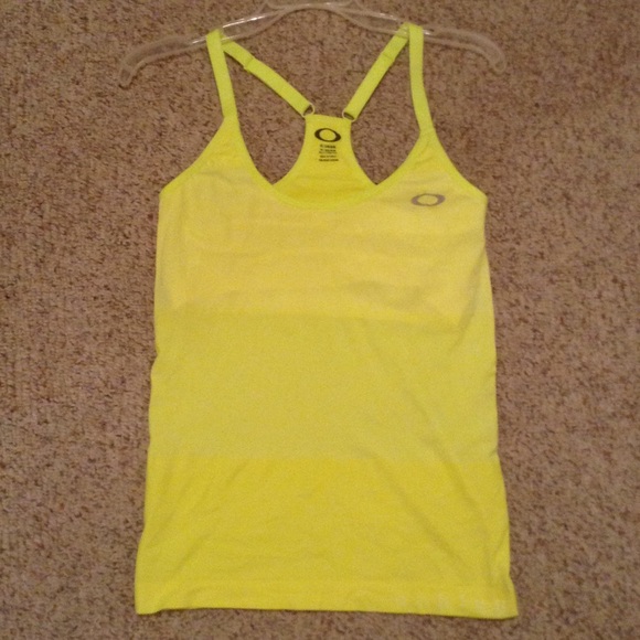 Oakley Running Top!