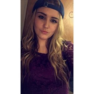 Meet your Posher, Kellie