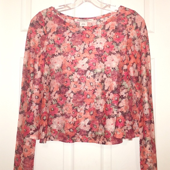 Floral print blouse