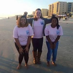 Meet your Posher, Mia