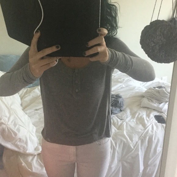 Brandy Melville gray crop henley