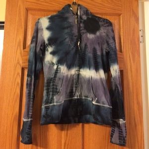 Tie-Dye zip up hoodie!