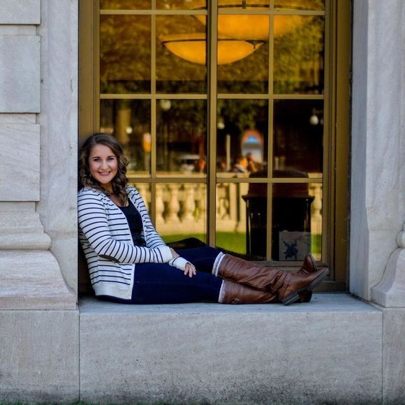 Meet your Posher, Molly