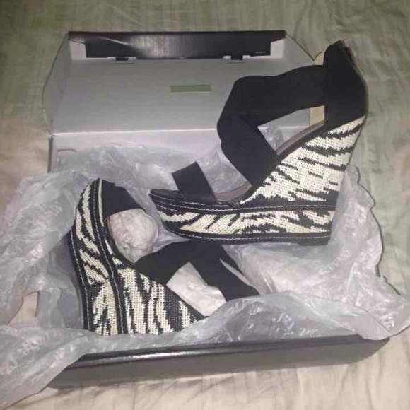 Just Fab size 8 heels still in box!