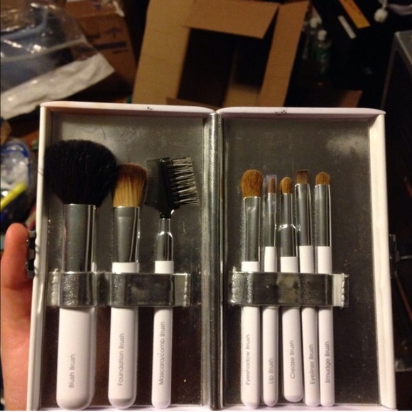 Sonia kashuk brush set
