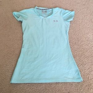 Lot: 3 Under Armour woman's athletic tops